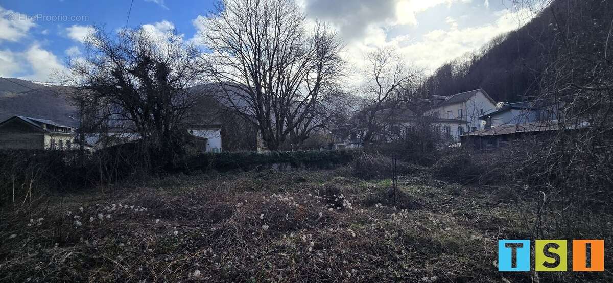 Terrain à BAGNERES-DE-LUCHON