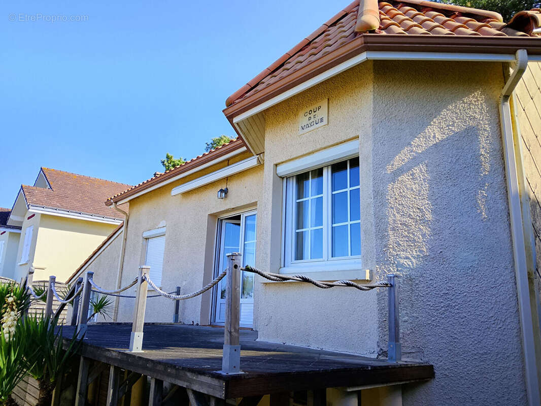 Maison à SAINT-MICHEL-CHEF-CHEF