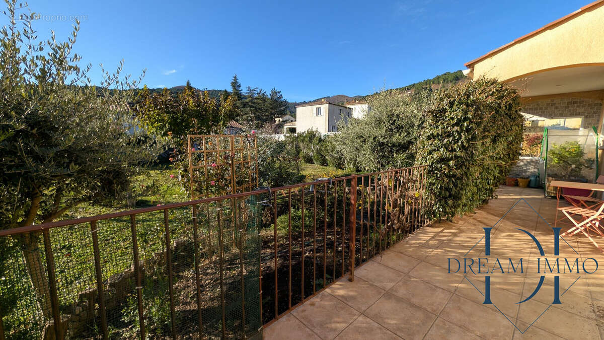 Maison à BRANOUX-LES-TAILLADES