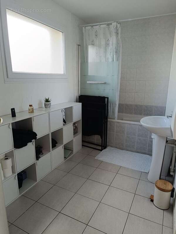 Appartement à VILLE-SUR-LUMES
