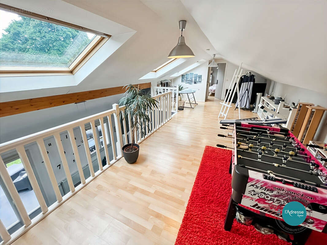Maison à MENNECY