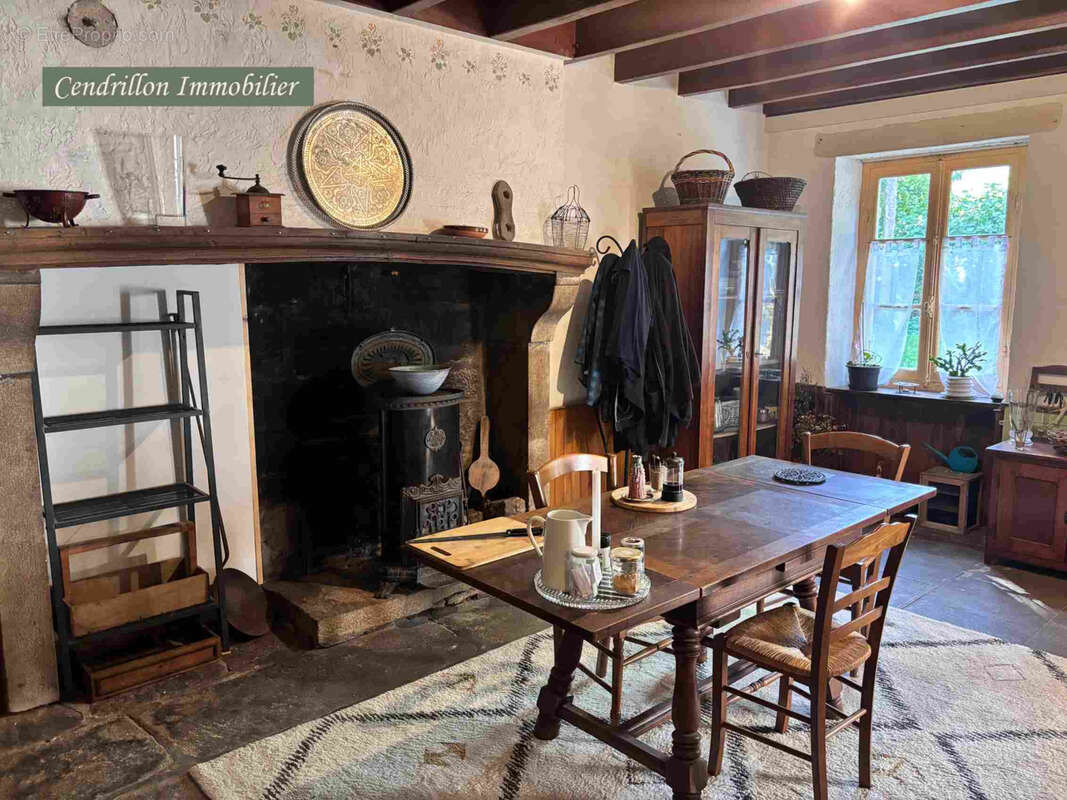Maison en pierres 120m2, dépendances, grange et terrains, typique du bien Creusois idéal, situé dans le Parc N - photo 7