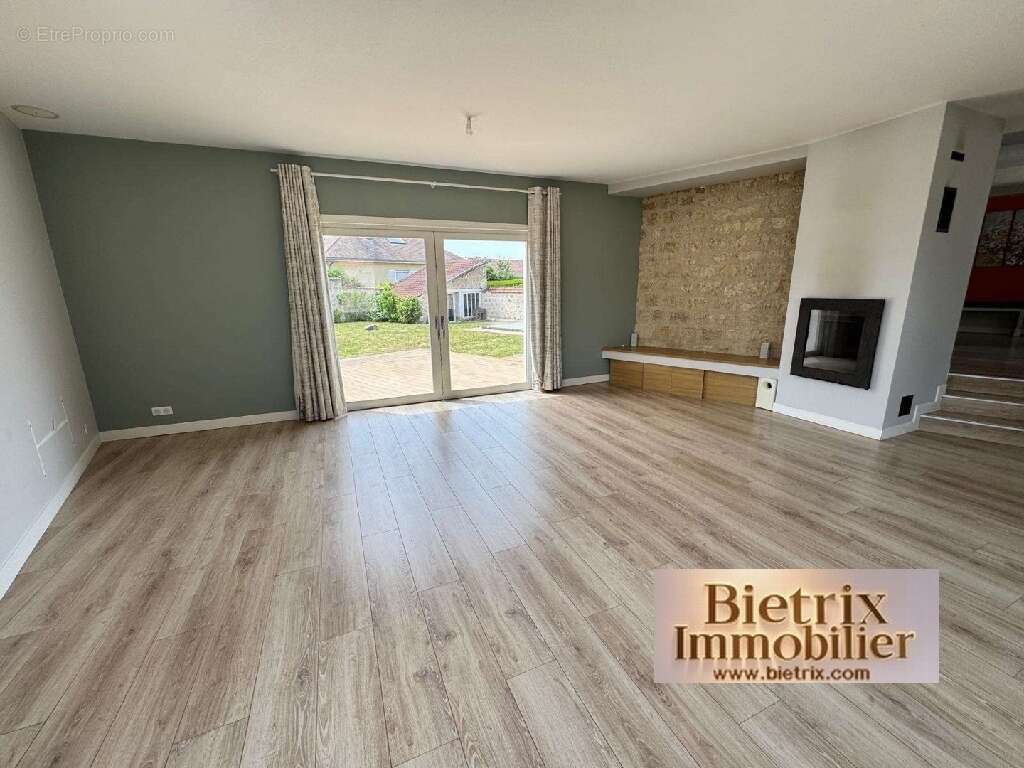 Maison 139 m² à L'isle-Adam  - photo 4