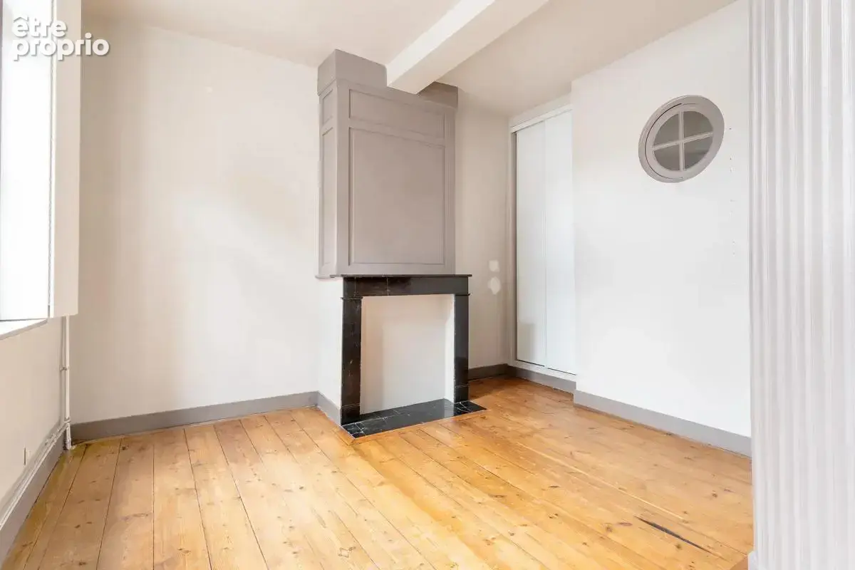 Maison de 7 pièces de 154 m² à Lille - photo 8