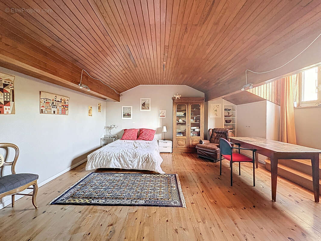 Maison à LYON-5E