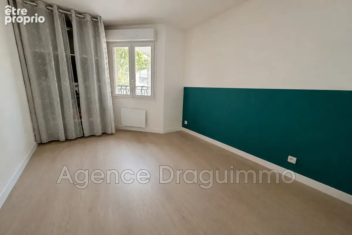 Appartement 4 pièces 77 m² à vendre à Draguignan (83300) - photo 5