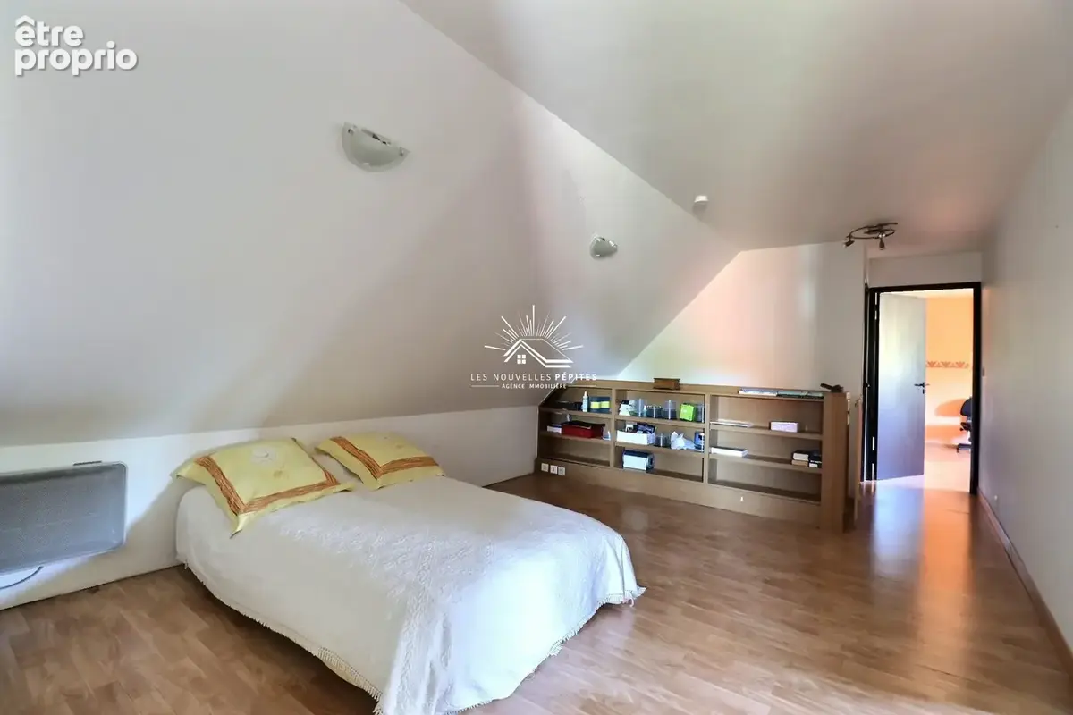 Maison 7 pièces 192 m² à vendre à Avelin (59710) - photo 8