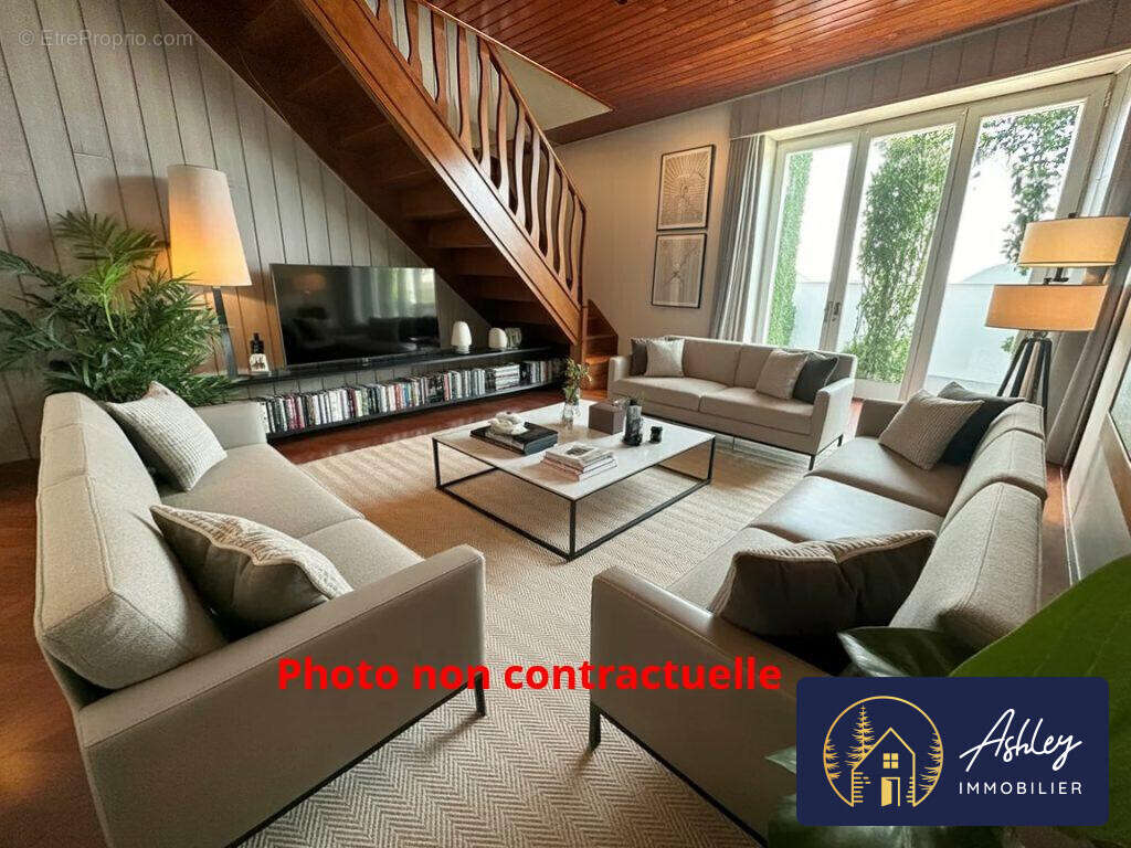 Maison 3 pièces YDES - Maison à YDES