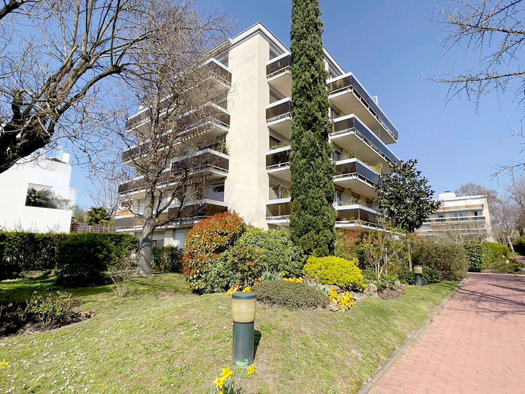 Appartement à NOGENT-SUR-MARNE