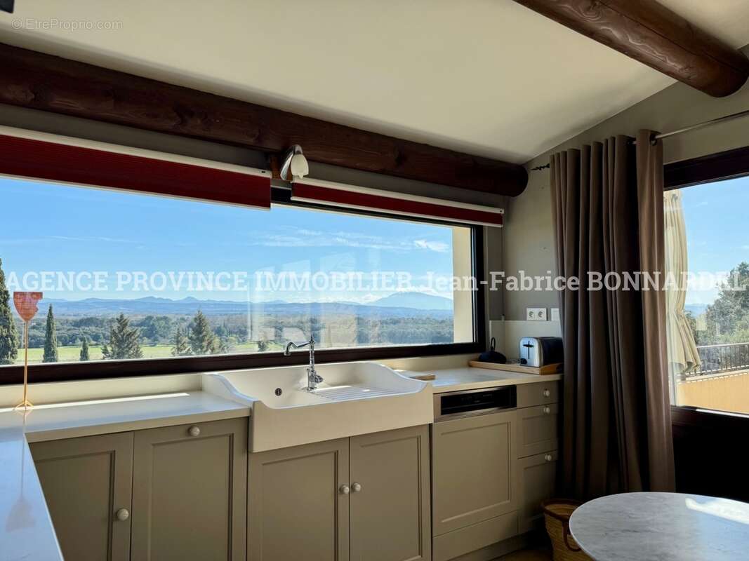 Maison à MONTSEGUR-SUR-LAUZON