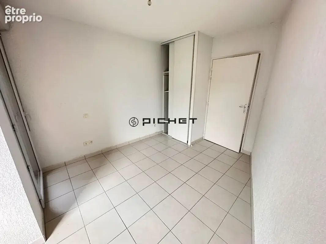 Appartement dernier étage avec terrasse - Parking réservé en sous sol - photo 5