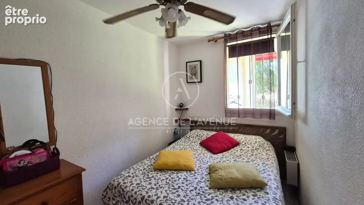 Appartement 2 pieces + parking - photo 3