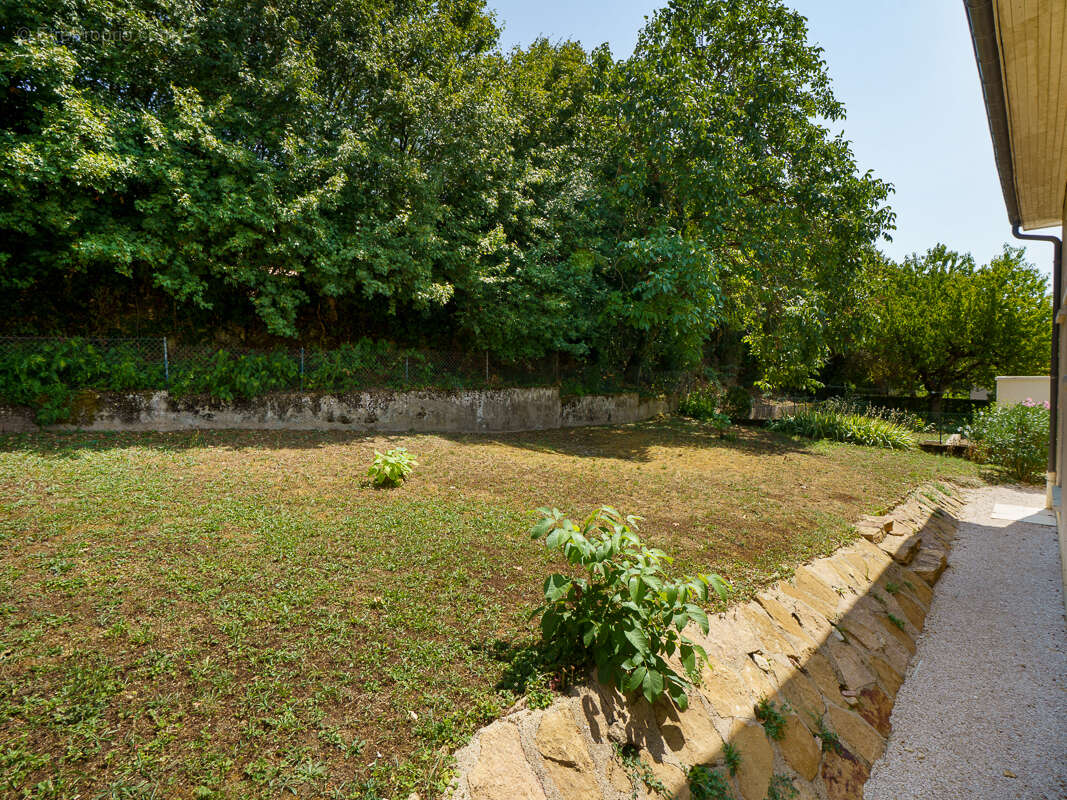 Maison Macon 5 pièces 123m2 - photo 13