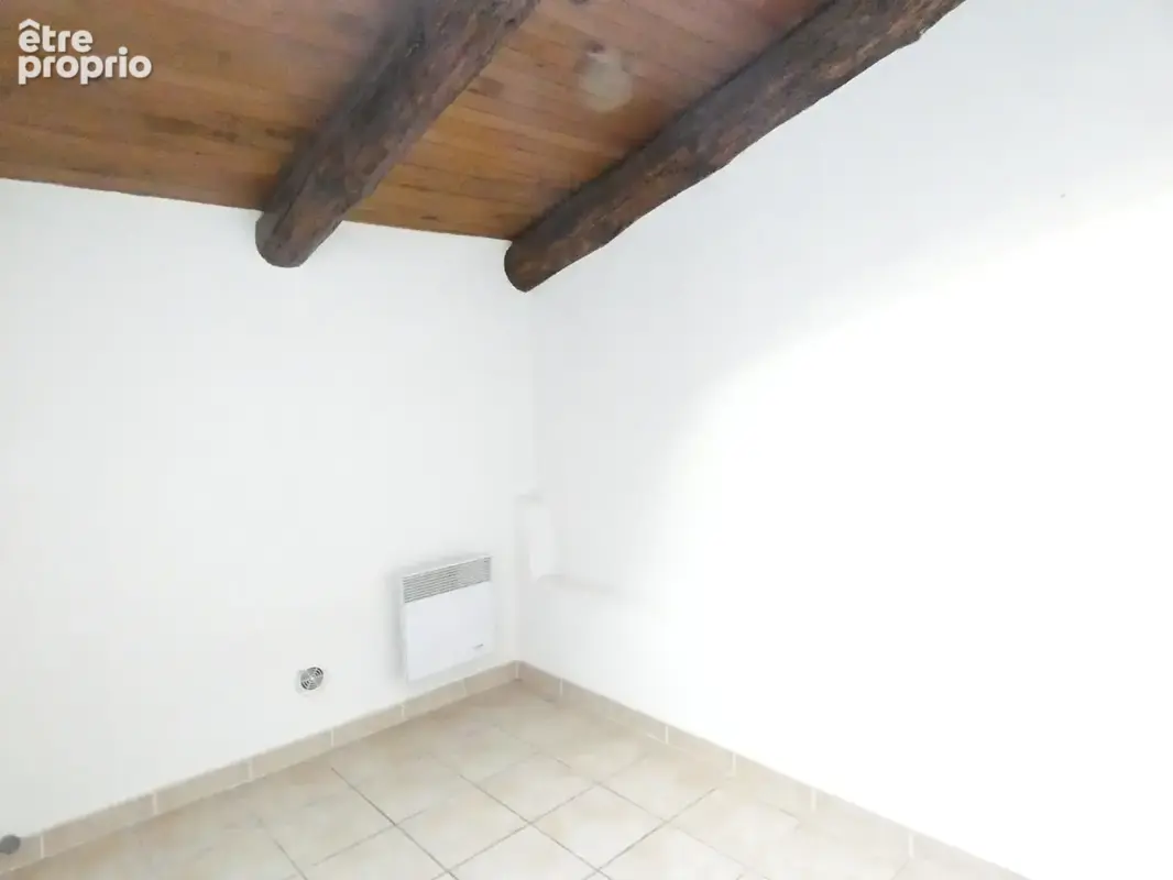 Saint Christol les Alès , superbe maison en pierres , deux logements , Investisseurs ou habitation principale - photo 10