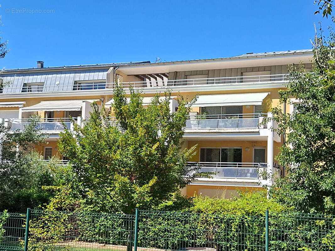 Appartement climatise !  t3. dernier etage terrasse 33m² . garage box. chateauvert 26000 valence - photo 3