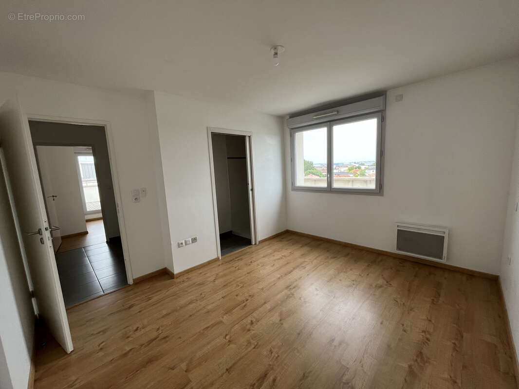 Appartement à COLOMIERS