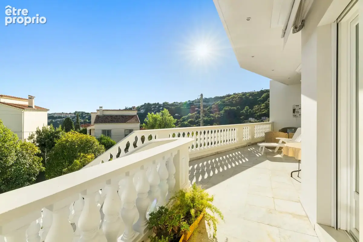 NICE NORD - COLLINE SAINT-SYLVESTRE - VILLA - 240 m2 - Terrain plat 750 m2 - Garage 160 m2 - 1 260 000 € - photo 23