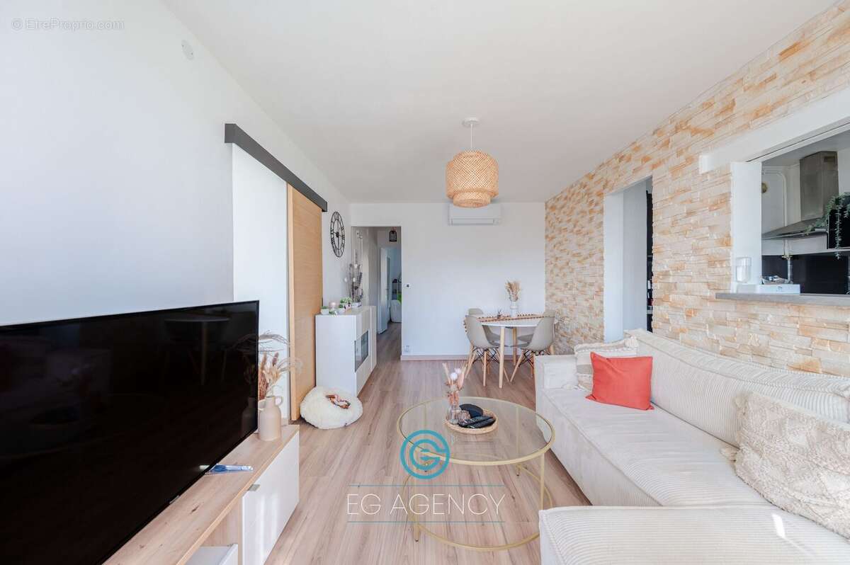Appartement à MARSEILLE-12E