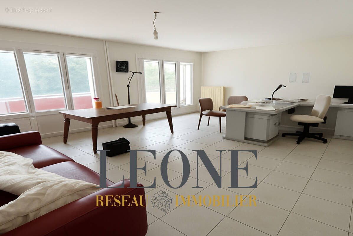 Appartement à VENISSIEUX