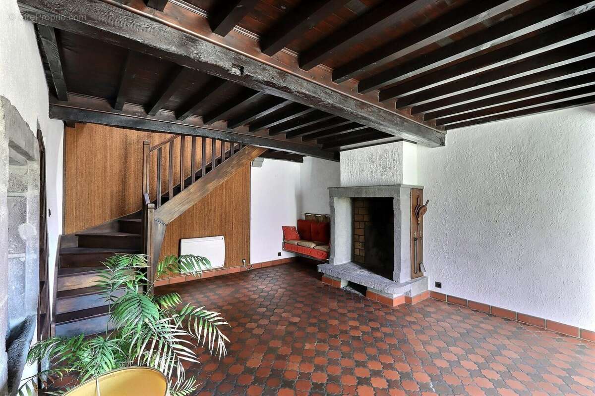 Maison 90 m² à Blanzat  - photo 5