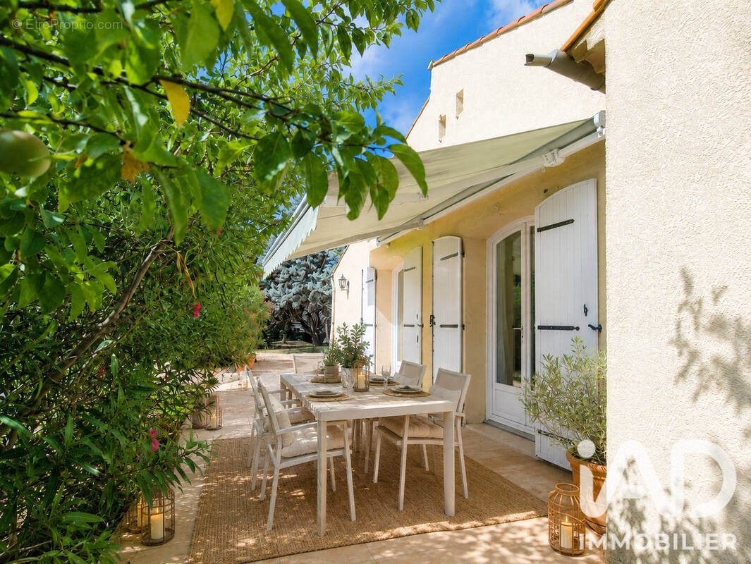 Maison 164 m² à Rousson  - photo 1