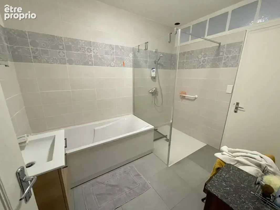 Maison Orgelet 6 pièce(s) 178 m2 - photo 8