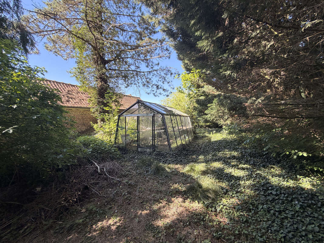 Terrain à BERTANGLES