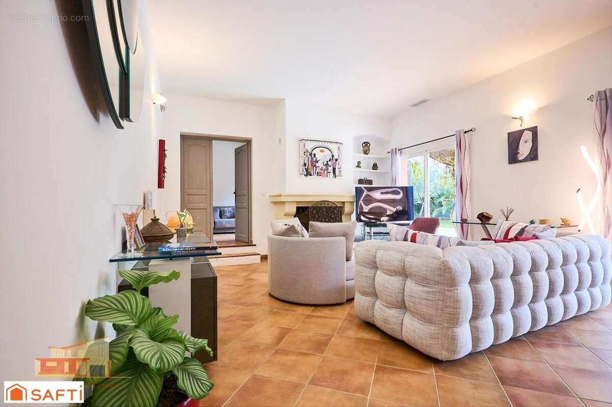 Photo 6 - Maison à LE BEAUSSET