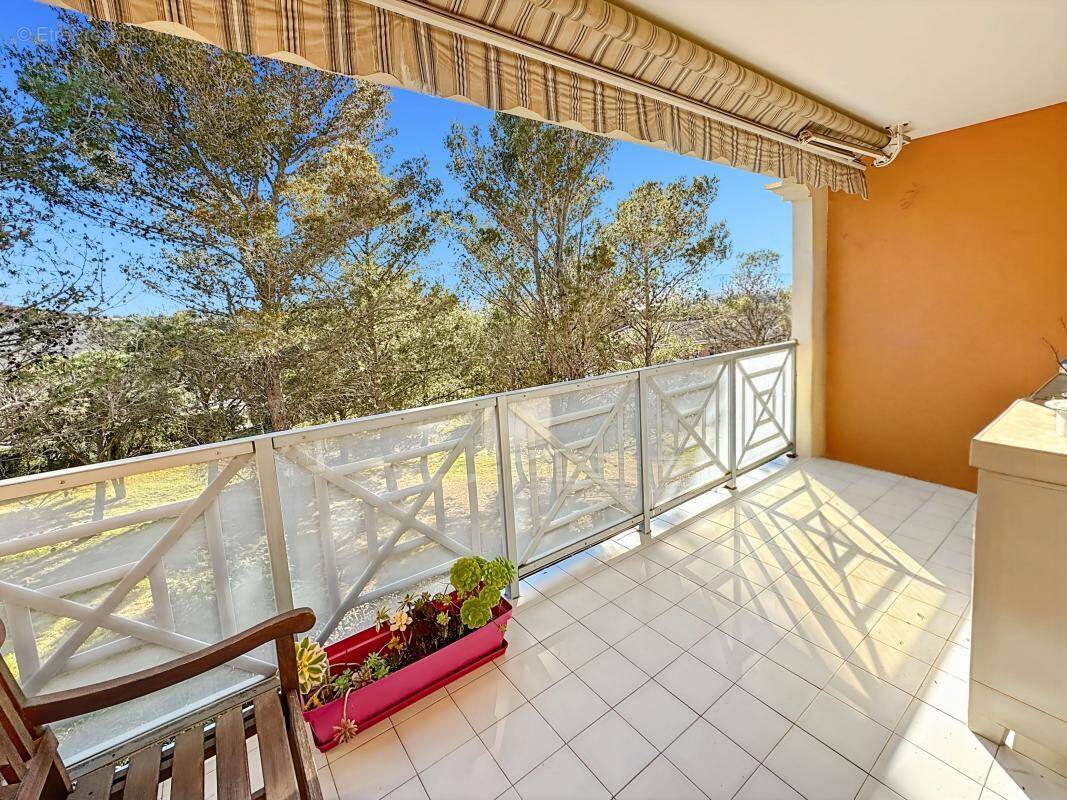 Appartement à SAINT-RAPHAEL