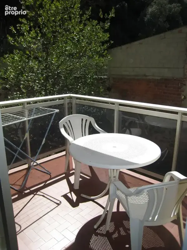 F1 meublé de 32m2 + balcon 5m2 - photo 4