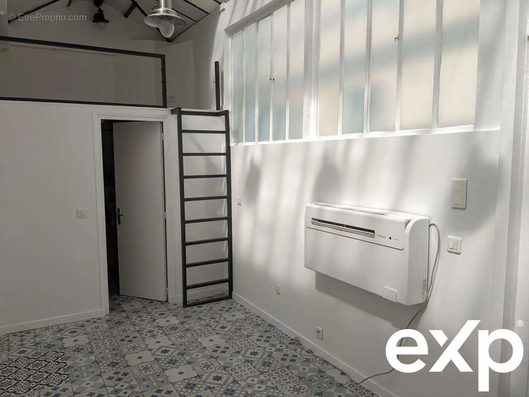 Commerce à PARIS-3E