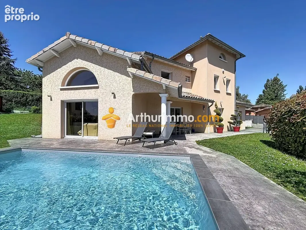Photo Maison à Ruy au prix de 549 000€