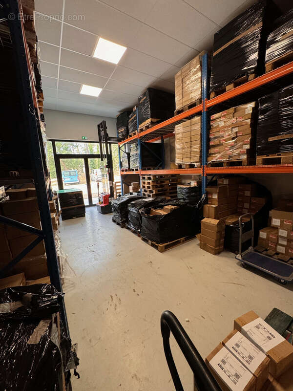 Commerce à MOLIETS-ET-MAA