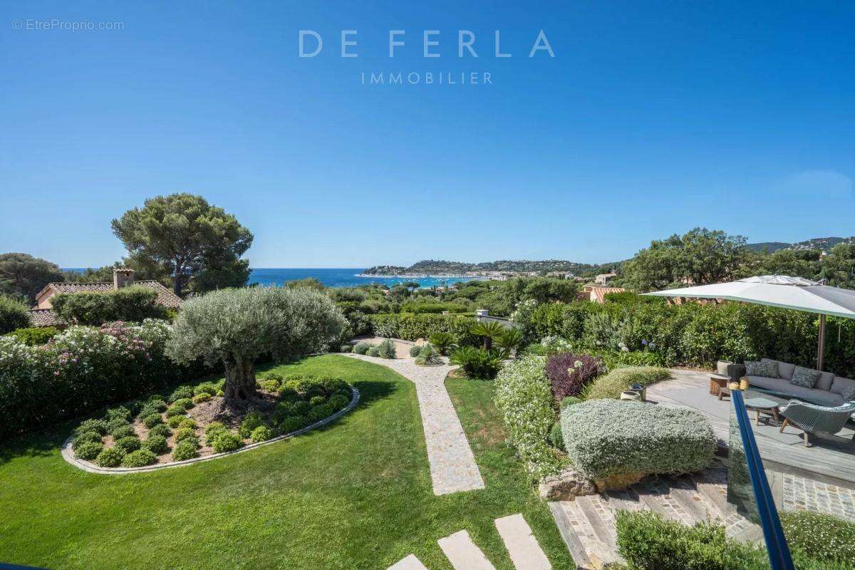 Maison à CAVALAIRE-SUR-MER