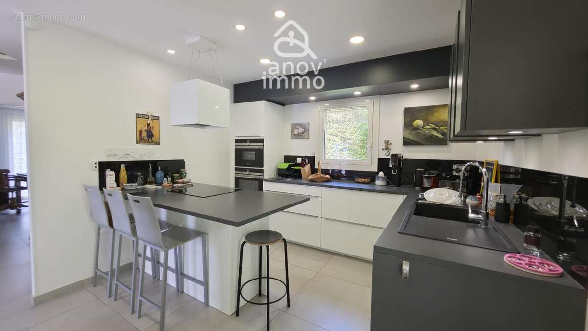 Maison à SAINT-MARTIN-LE-VINOUX