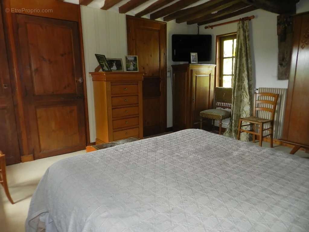 Maison à SAINT-PIERRE-SUR-DIVES