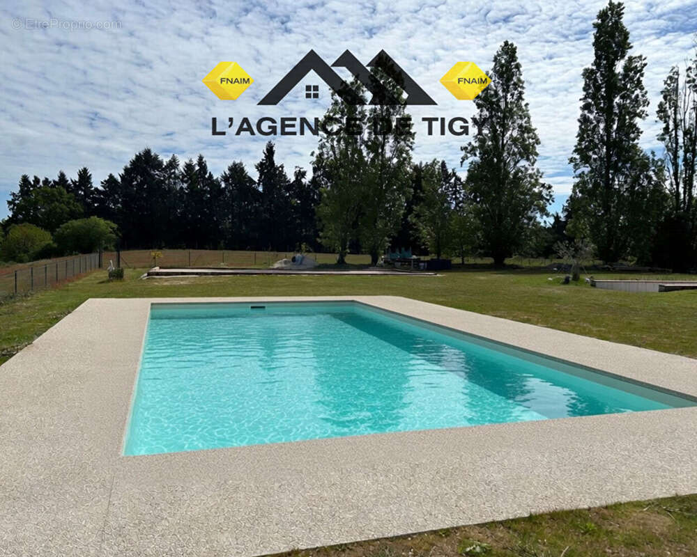 Maison à VIENNE-EN-VAL