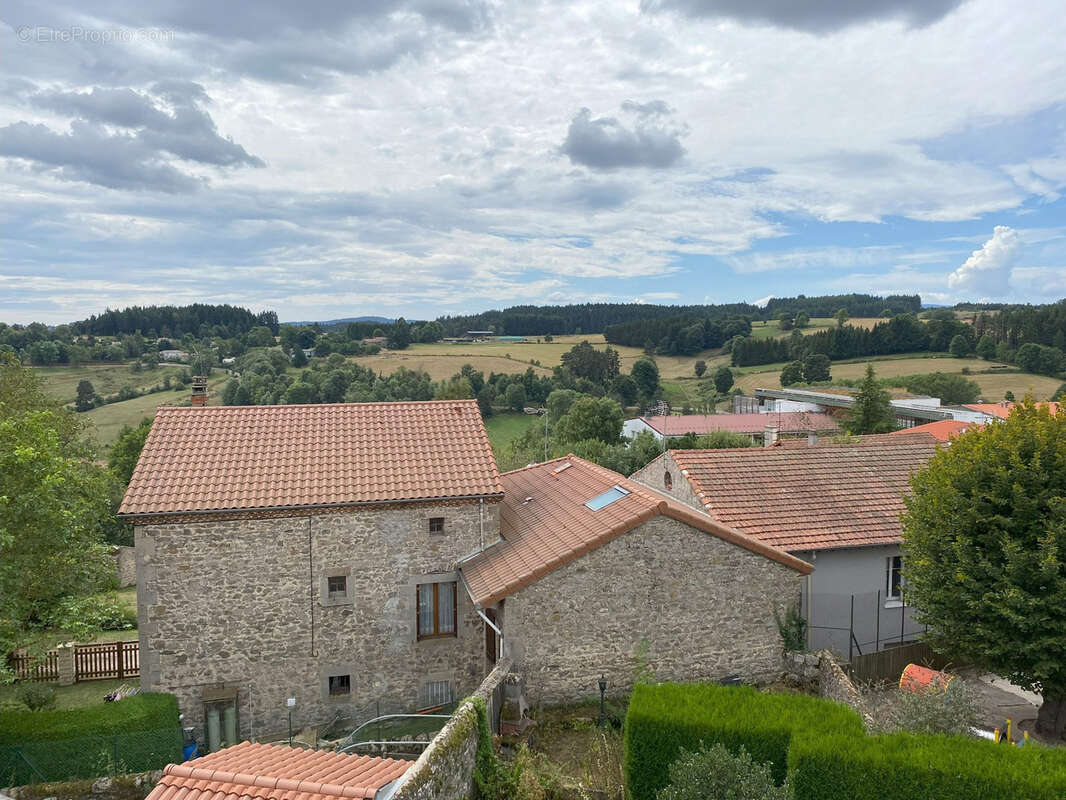 Maison à SAINT-DIDIER-EN-VELAY