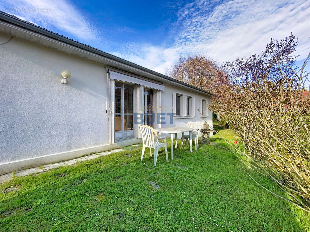 Maison à MESSIGNY-ET-VANTOUX