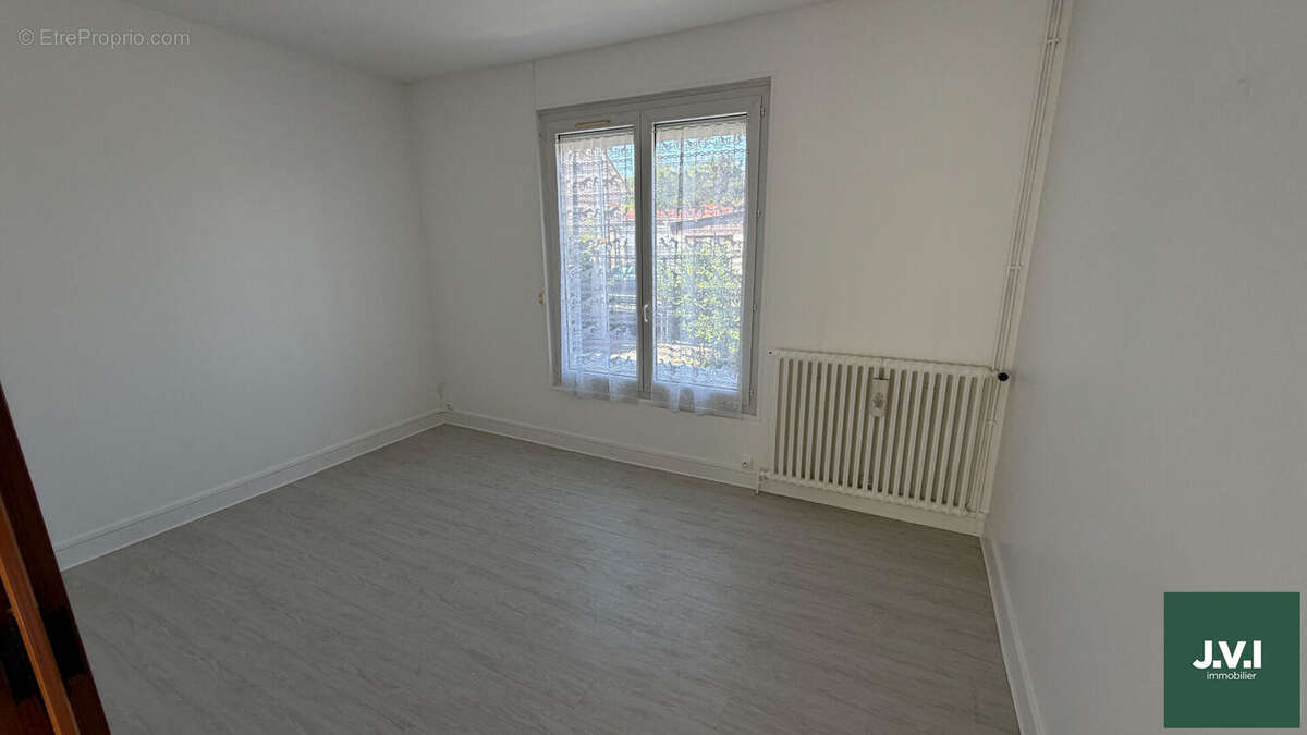 A VENDRE Maison Argenteuil 3 pièce(s) 63 m² - photo 5