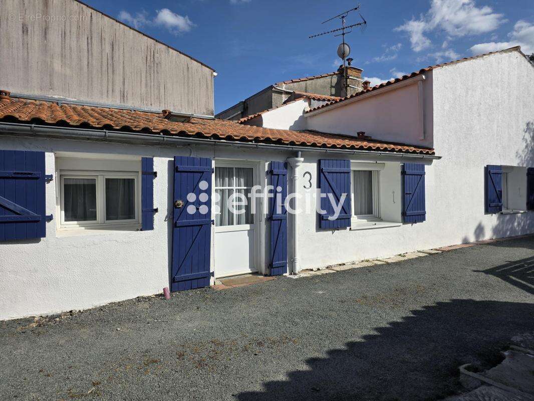 Maison à ANDILLY