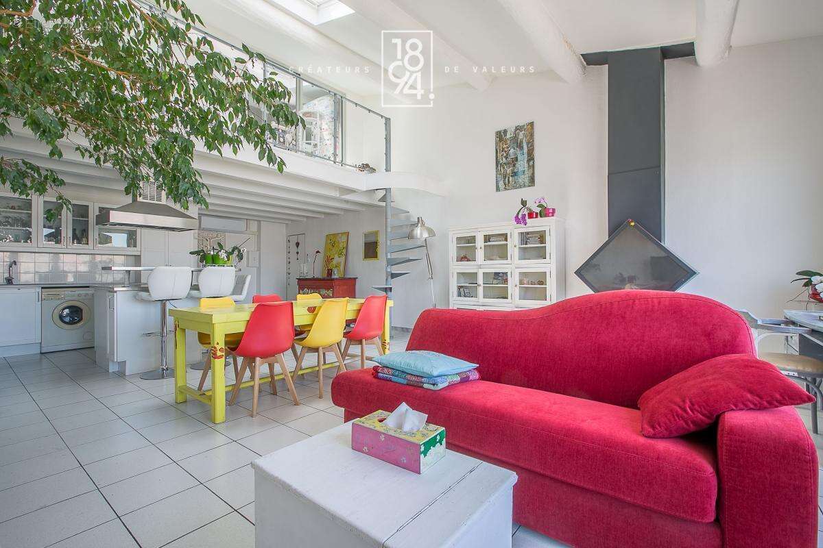 Appartement à MARSEILLE-7E