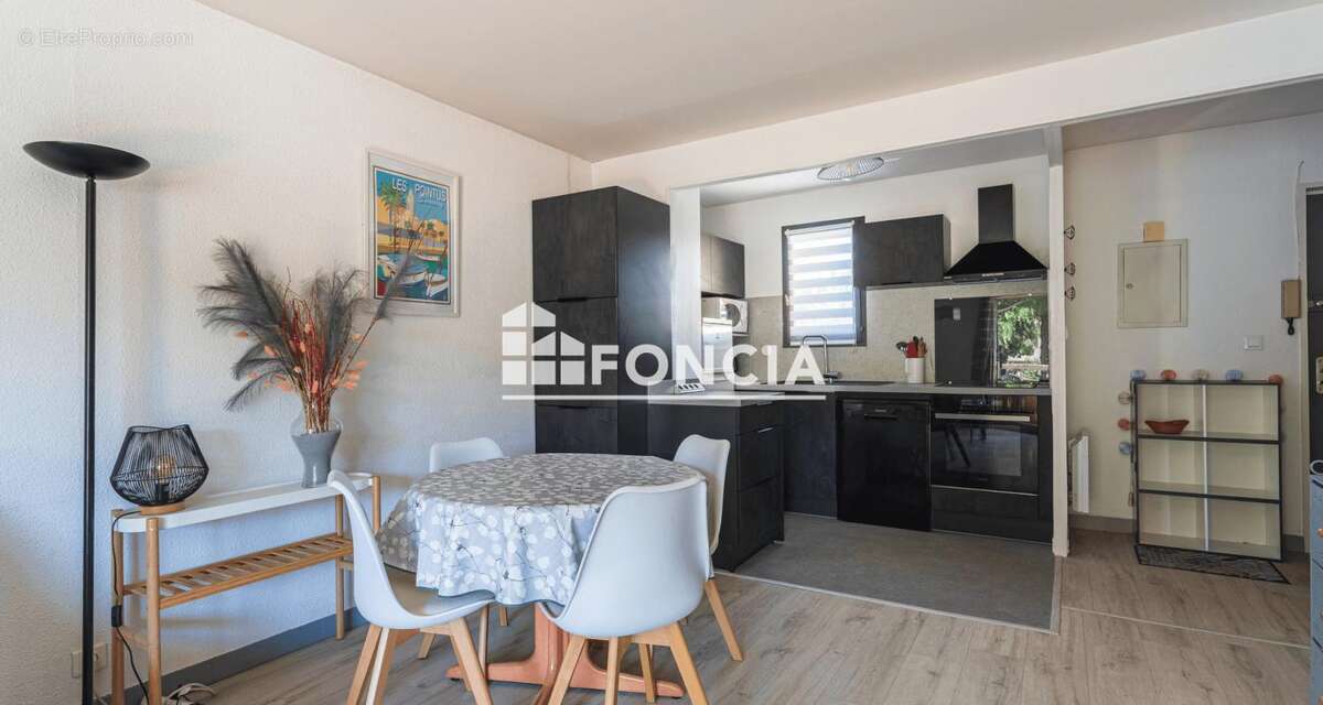 Sanary les prats - t2 avec parking et balcon - photo 5