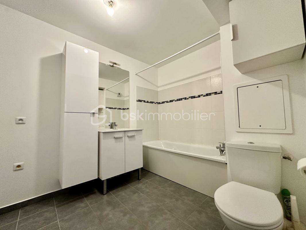 Appartement à MENNECY