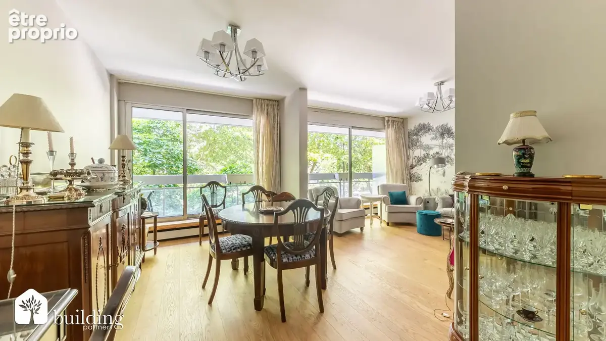 Neuilly-sur-Seine - Face Seine - Appartement 5 pièces 108,14 m² avec 20 m² de balcons - photo 4