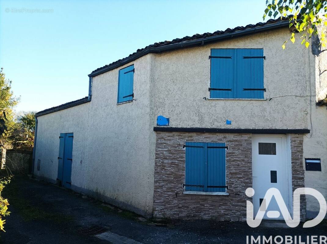 Photo 1 - Maison à LE GUA