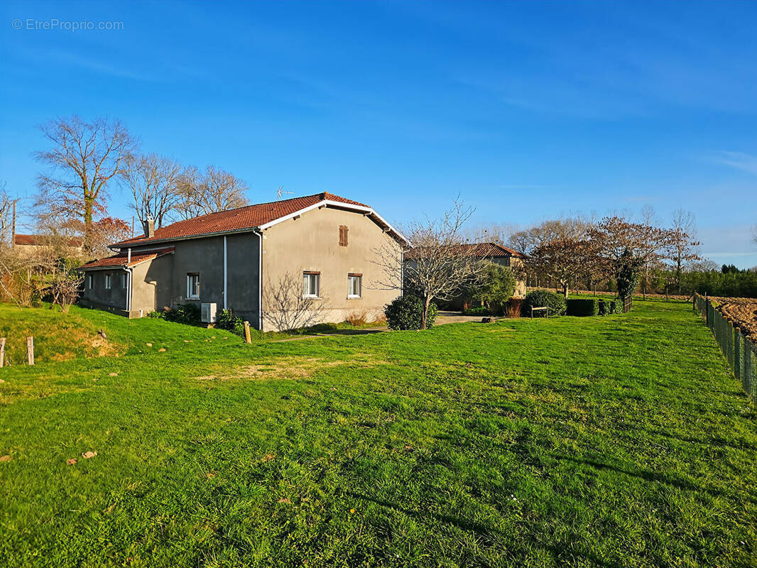 Maison à SAINT-SEVER