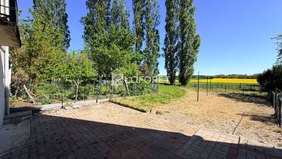 Maison à SAINTE-MENEHOULD