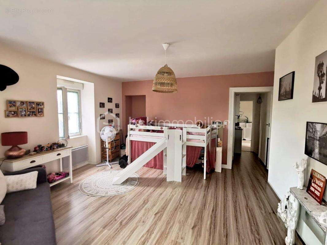 BOURGES – Appartement T3 de 87,72 m² avec cave - photo 9