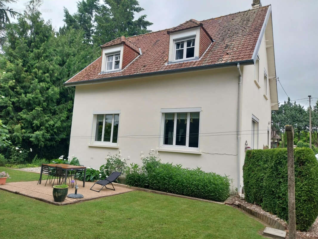 Maison à NEUFCHATEL-EN-BRAY